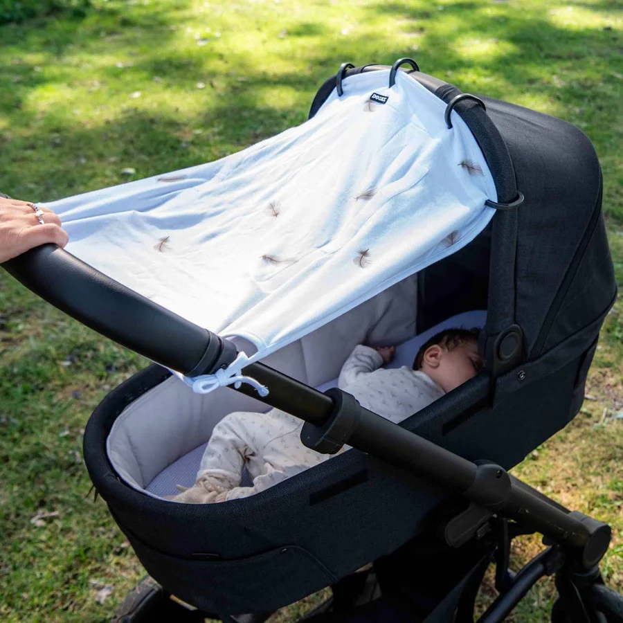 housse universelle anti UV pour protéger bébé du soleil