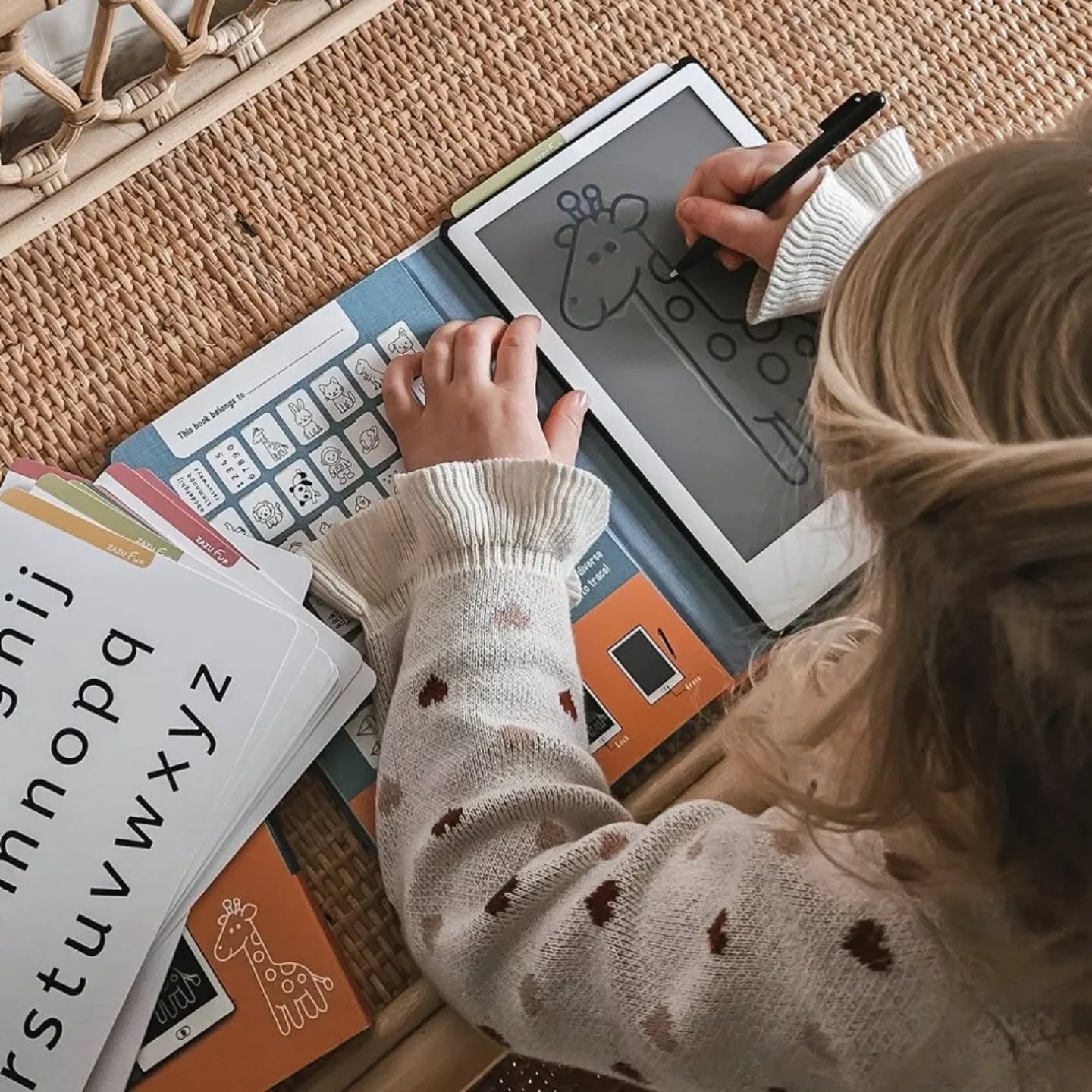 Jeux, livres et activités créatives pour bébé et enfant chez Maman Louve à Fréjus